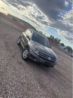 2012 Volkswagen Tijuan sport 2.0 l