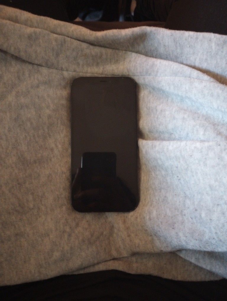 iPhone 12