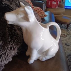 $20 Large WP White Cow Pitcher, Made in USA. No Chips or Cracks 