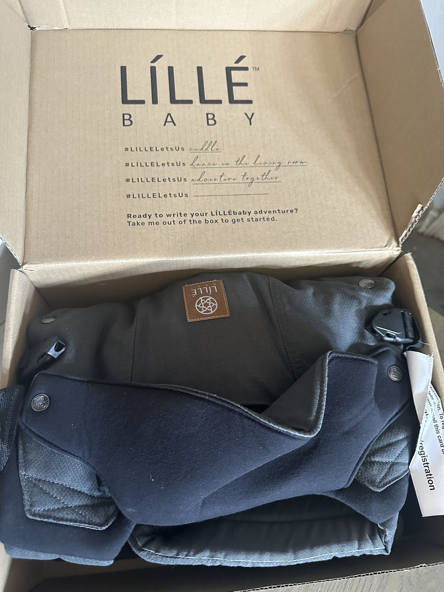 LILLEbaby Original Luxe Carrier