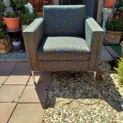 SOFA CHAIR.