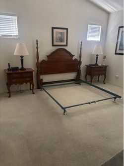 Thomasville  5-piece Bedroom set