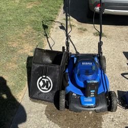 Self Propelled 40v Lawnmower And Weedeater 