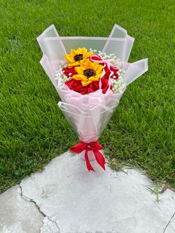 Eternal floral arrangement