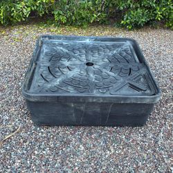 Outdoor Fountain And Water Feature Basin (16”H X 44.5” W X 44”