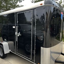 Like new 12’x6’ enclosed trailer