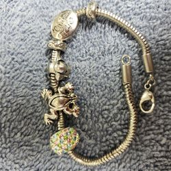 Charm Bracelet: Connections By Hallmark 