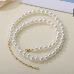 Gargantilla de cuentas de perlas de imitación blancas grande/choker with white imitation pearls