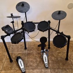 Alesis Nitro Mesh Electronic Drum Kit - 8 Piece 