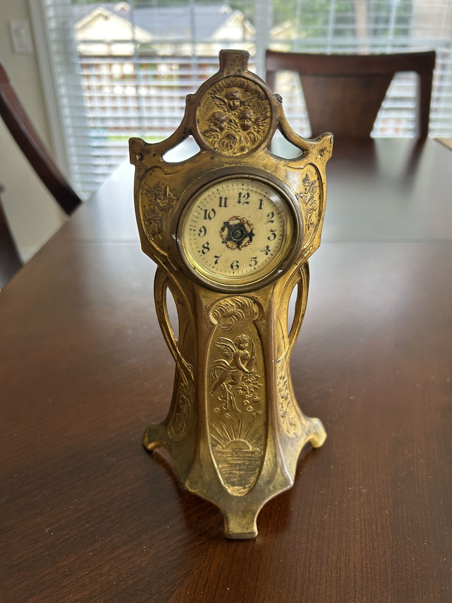 Boudoir Clock