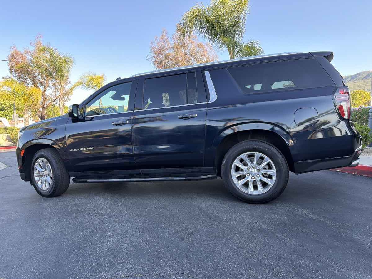 2023 Chevy Suburban | Large Family SUV | AutoNation Chevrolet Doral 2023 Chevrolet Suburban display picture 1