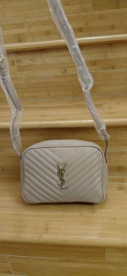 Brand new womens leather Crossbody or shoulder bag