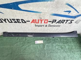 2018 - 2021 HONDA ACCORD 4DRS LEFT DRIVER ROCKER PANEL MOLDING OEM UG80833