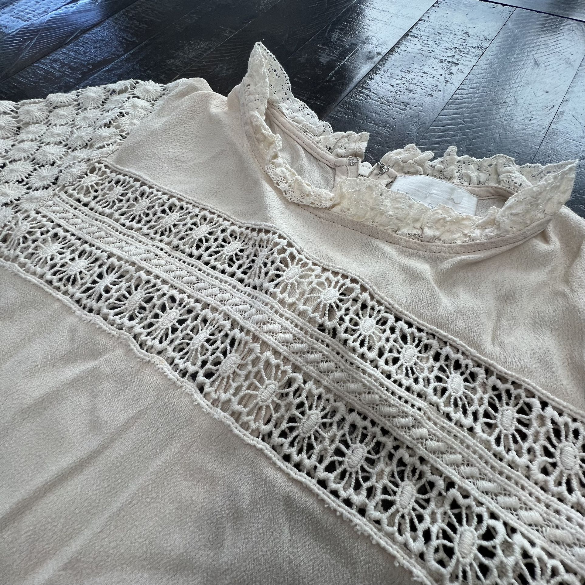 Line and Dot Woman’s Blouse Medium Crochet Top