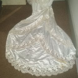 Size 22 White Silk Wedding Dress With Beading