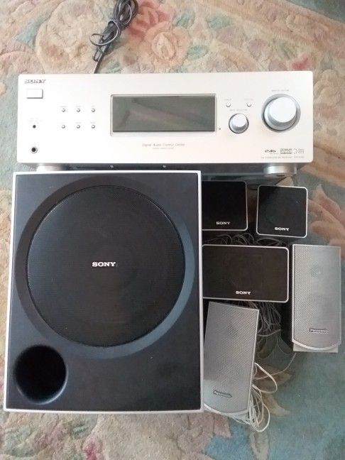 Sony STR-K790 5.1 Surround Sound System WORKS GREAT