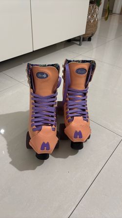 Moxie roller skates size 5