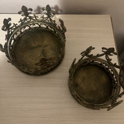 Crown table decorations 