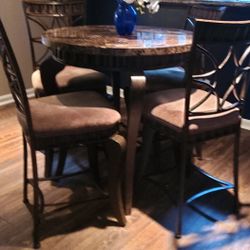Counter Height Dining Table and Chairs 