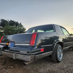 Oldsmobile Cutlass Supreme 