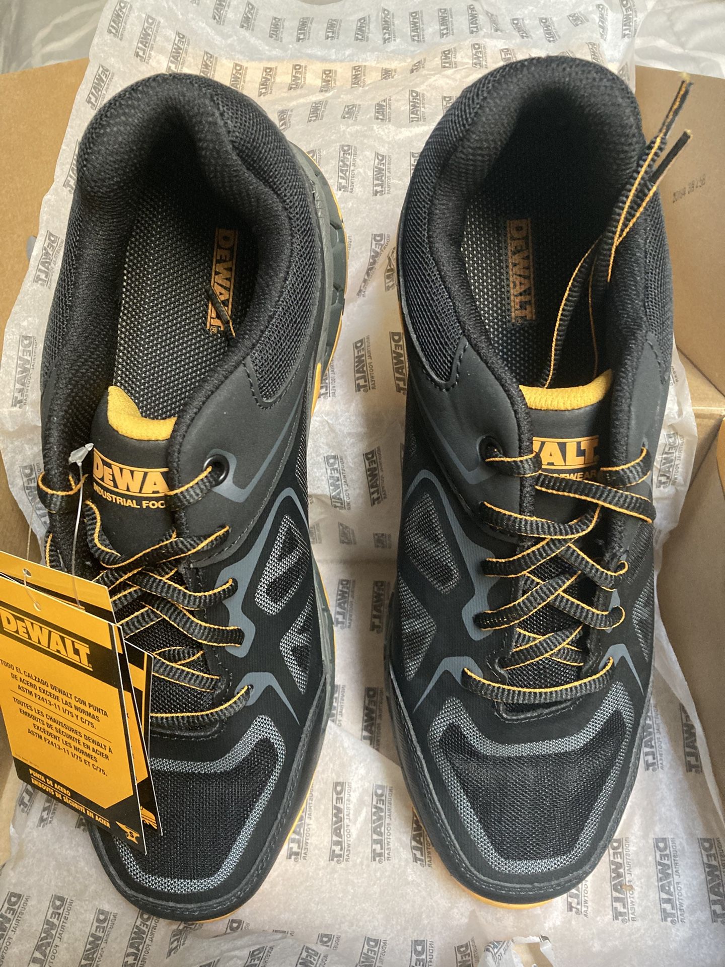 Dewalt Shoes Steal Toe Sz 10.5 Nuevos En Caja