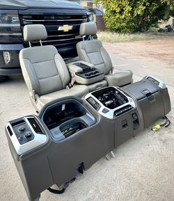 14-18 Silverado Or Sierra Cocoa Brown Leather Seats, Jumó seats And Dashboard