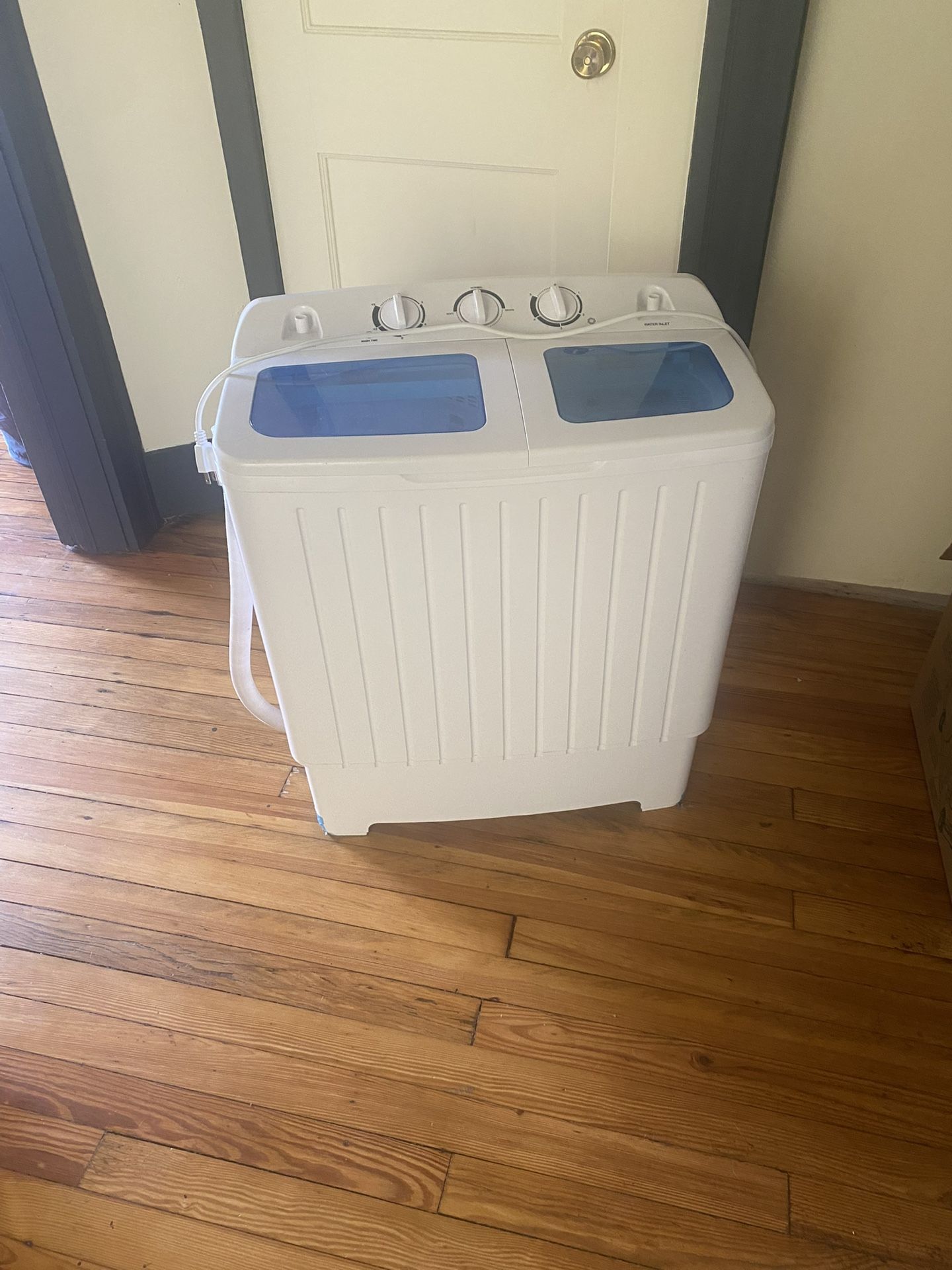 Small Washing Machine