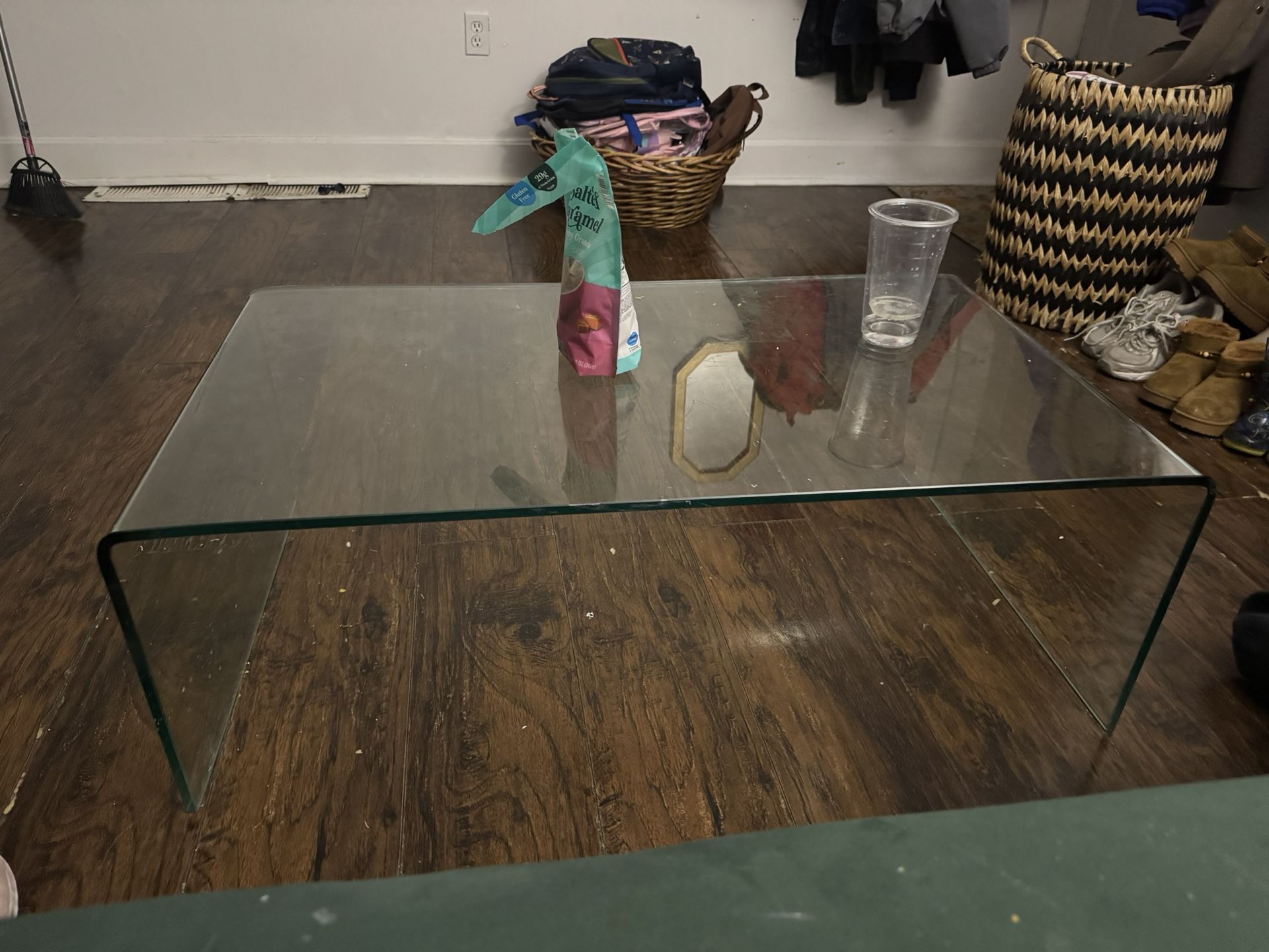 Glass Coffee Table 