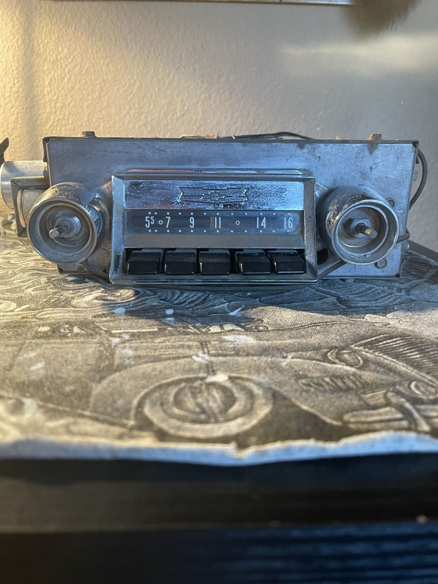 56-57 chevy radio