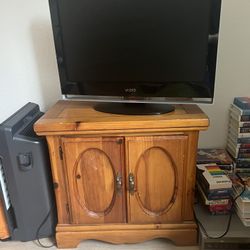 Small Cabinet Or Tv Stand 