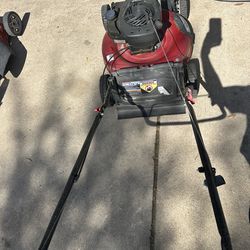 Hyper Tough 20" 125cc Gas Powered Walk-Behind Push Lawn Mower with Briggs & Stratton Engine, Red