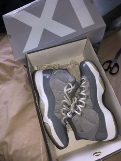 Cool grey 11