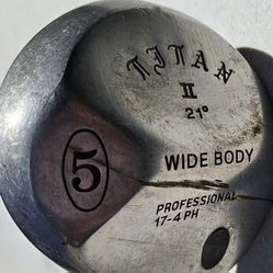 Titan II Wide Body 5-wood golf club