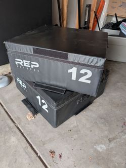 Plyo boxes