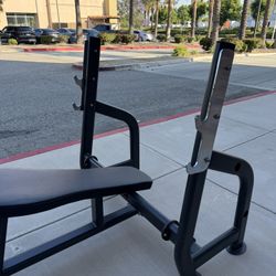 Decline Bench Press