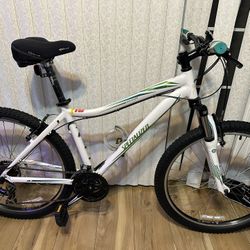 Specialized Myka  Bike