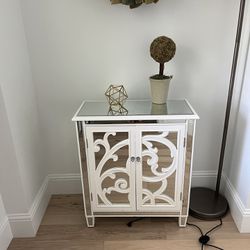 Wooden Chest With Mirror Accents 