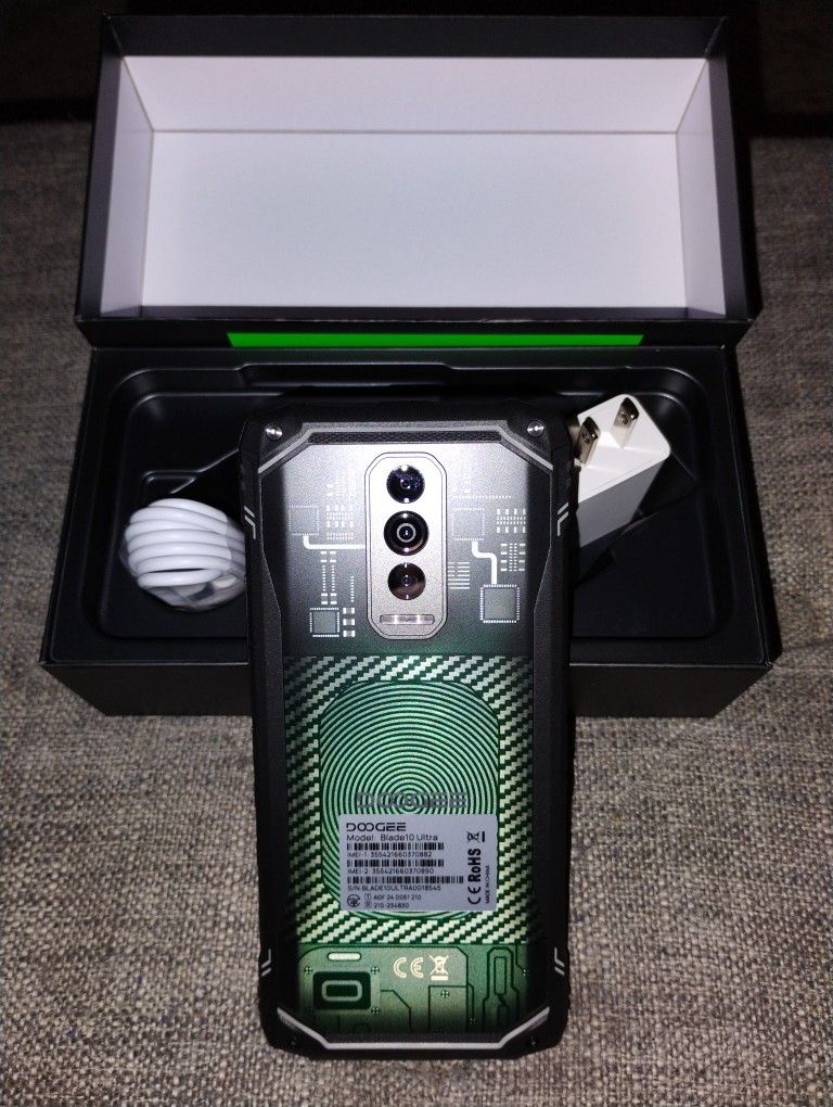 Brand New Smart Phone Unlocked Any Carrier