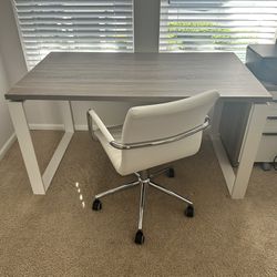 Desk (very modern)