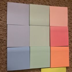 10 sticky notes (9 pastel colors + 1 neon)