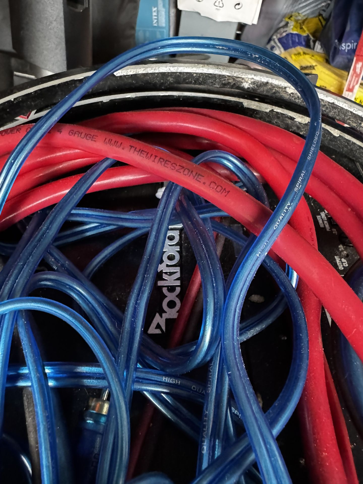 Rockford Fosqate 2 12 With Two Boxes , AMP 1000 Wires . For Sleep Shoot A Reasonable Price