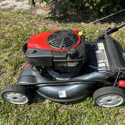 22" Troy-Bilt Self Propelled Lawn Mower 8hp