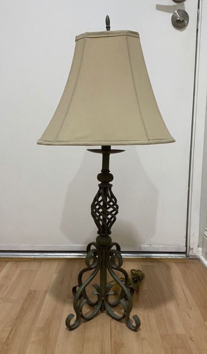 Antique Vintage Iron Rustic Table Lamp