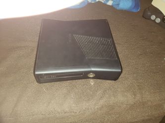 X360 3 Controllers And 5 Games