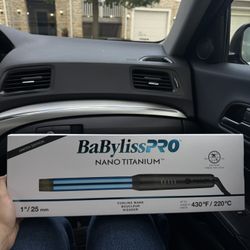 BaBylissPRO Nano Titanium 1” curling wand