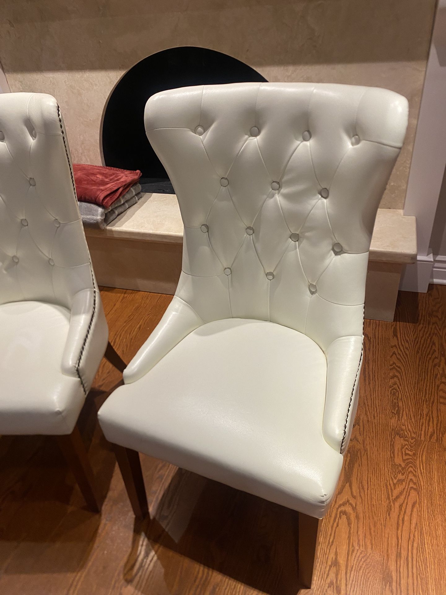 Set Of 2 Leather Chair 