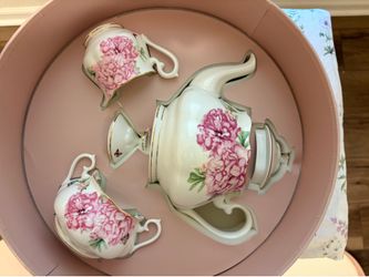 Royal Albert Tea Set