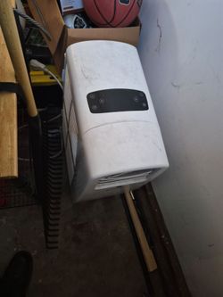 Missing the hose that goes to the window other than https://offerup.com/redirect/?o=dGhhdC5JdA== works