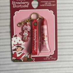 Key Chain And Lipgloss Set