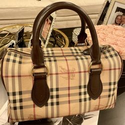Authentic Burberry Haymarket Small Chester Bowler Bag in Chocolate